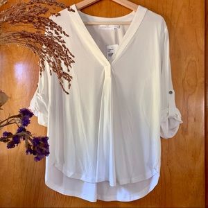 NWT Silky White 3/4 Sleeve Top